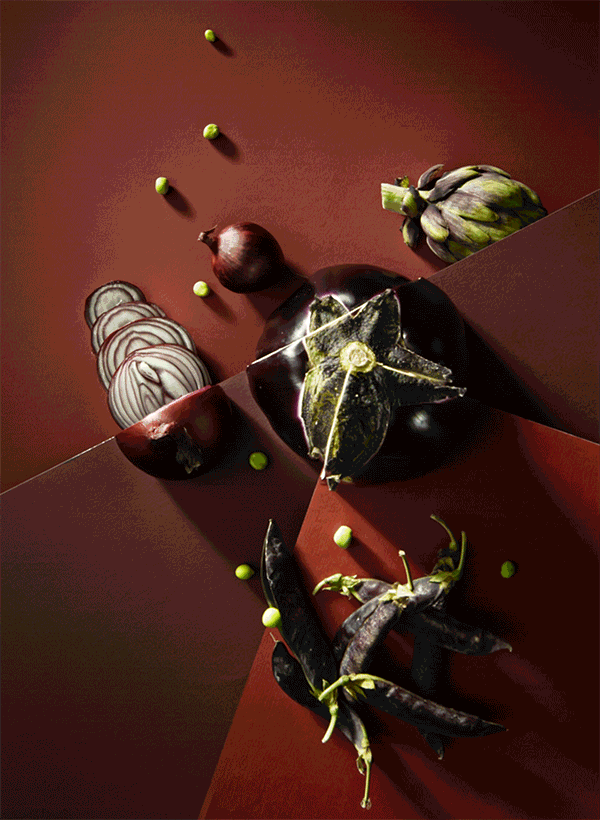 Food photography gif of onions, eggplant and artichoke made by Studio_m Photography Amsterdam