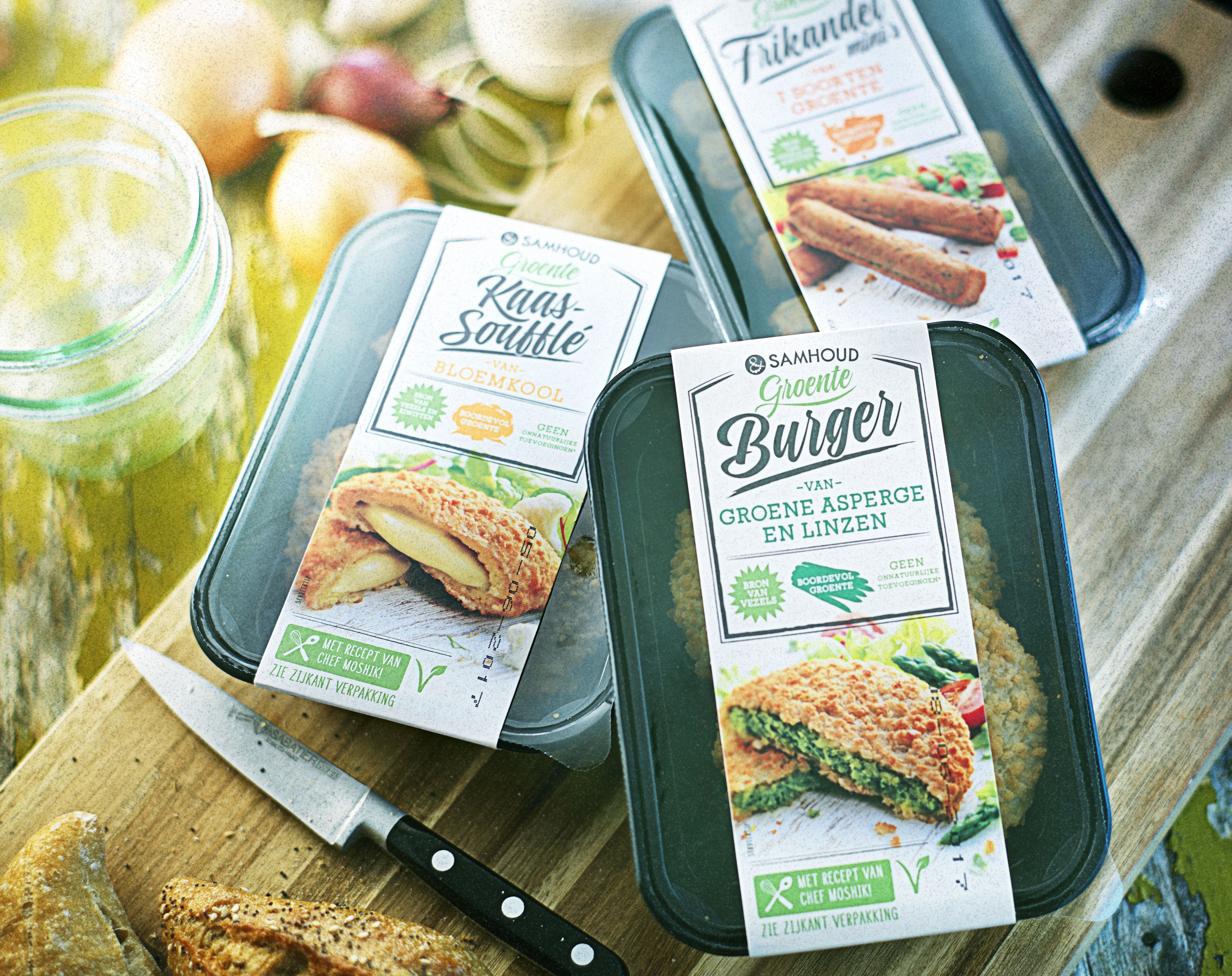 Food packaging photography of three of Samhoud's vegetable burgers made by Studio_m Photography Amsterdam