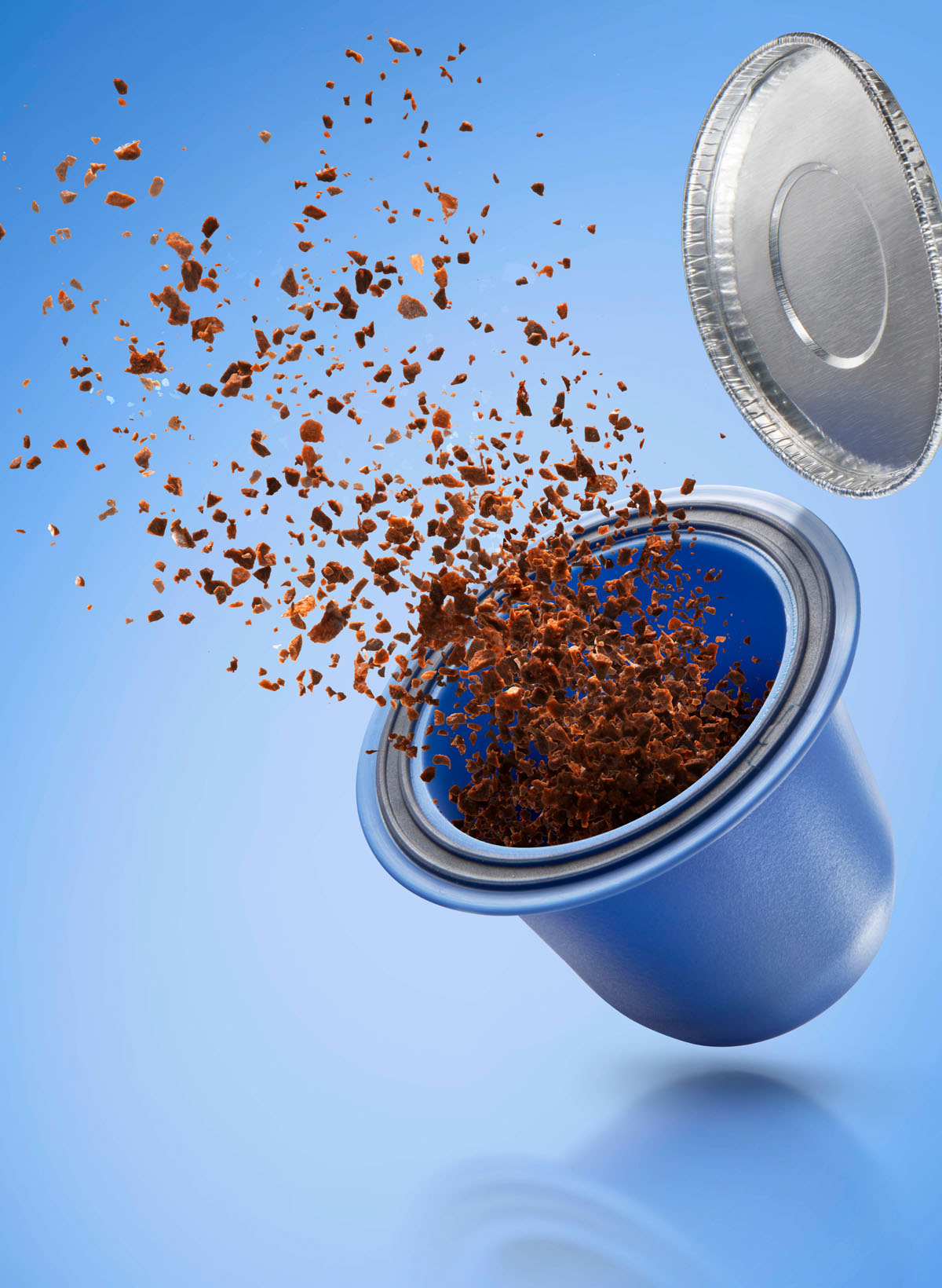 BlueCup coffee cup explosion dynamic photography by studio_m food pictures